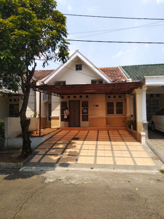 Rumah Disewakan di Meadow Green Lippo Cikarang